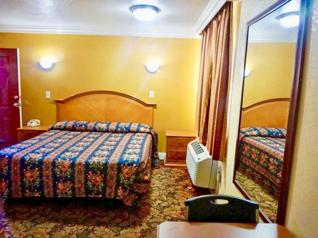 Satellite Motel — photo 59 of 60